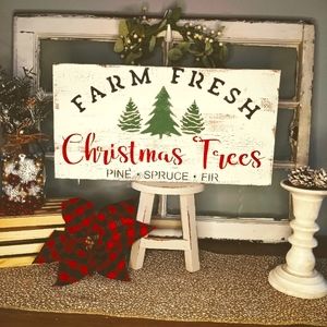 Farm Fresh Christmas Tree sign